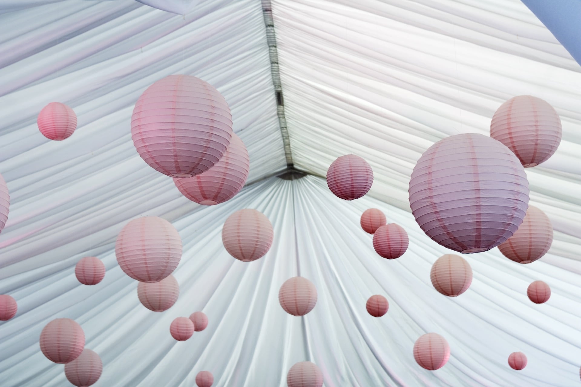 floating lanterns in marquee